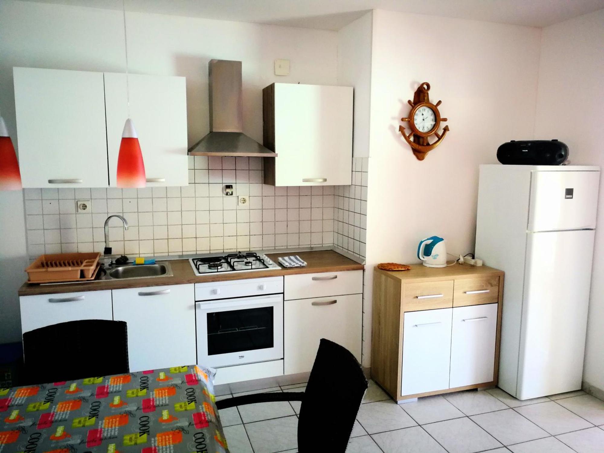 Apartments Luna Žuljana Eksteriør billede